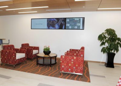 Photo of Mountain Ridge lobby