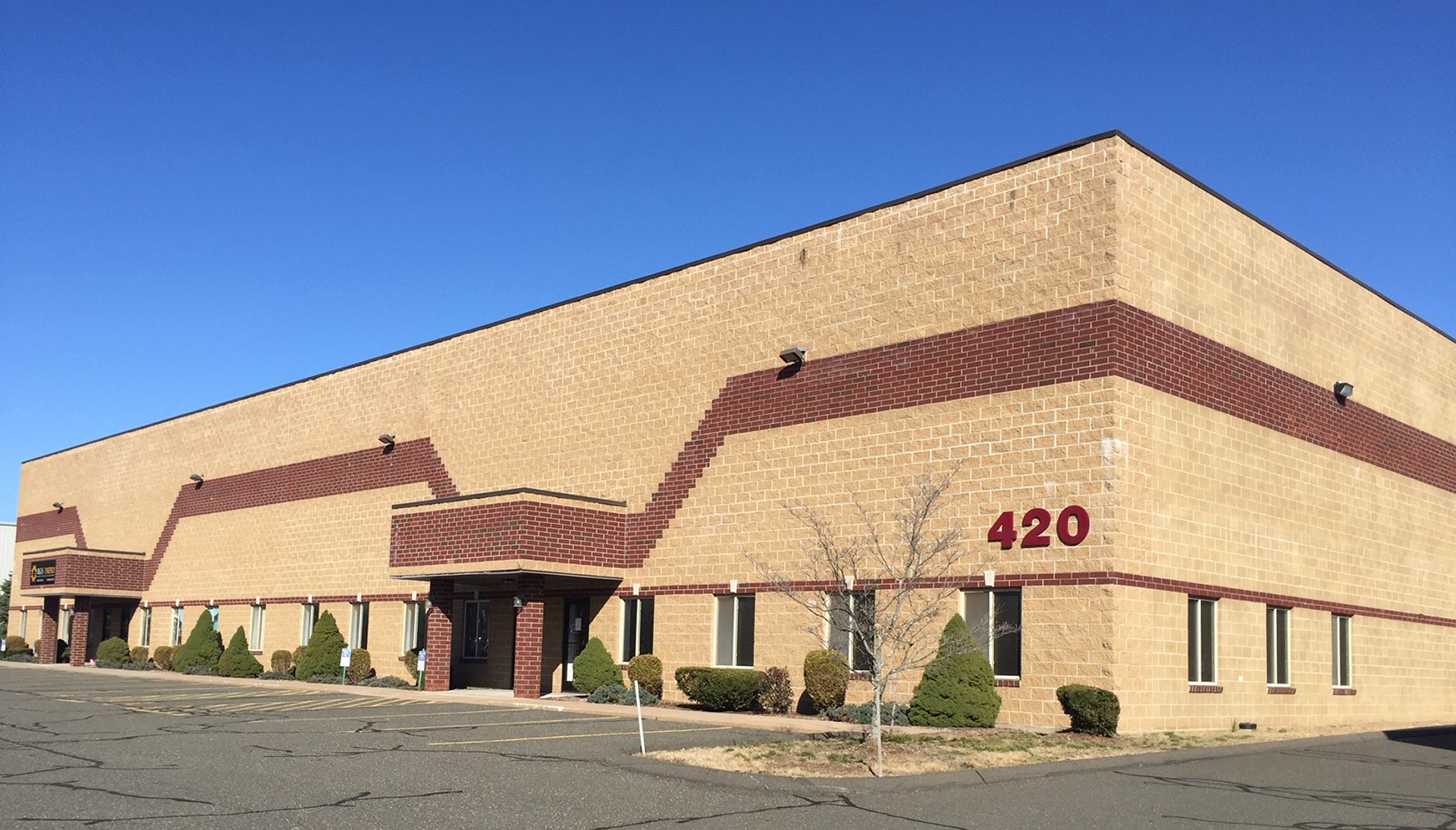 Vision Real Estate, Rialto Capital Buy 566,000 SF Industrial Portfolio